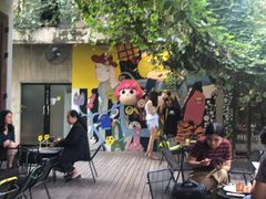 -莓园冰淇淋店