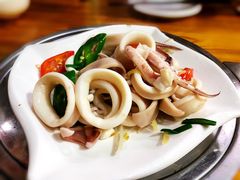 -大富蚝乌东哥饭店·石锅鱼杂·柠檬鸭(革新路店)