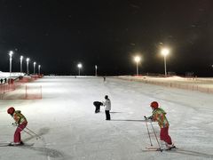 -鳌山滑雪度假区