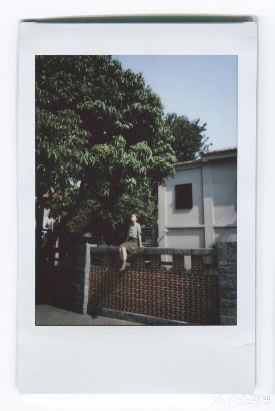 拍立得摄影📷关于一次成像，每一次快门都是一场仪式。