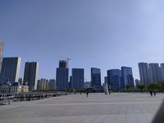 -东港音乐喷泉广场