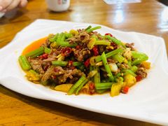 小炒黄牛肉-湖南文氏湘菜馆(顺河高架路店)
