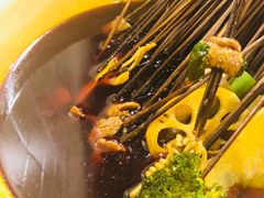 -拈签一笑黄牛肉辣卤串串