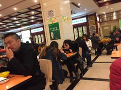 等位区-龙抄手(春熙路总店)