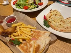 -菲滋意式餐厅(青悦城店)