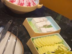 -雾山韩式烤肉·海南糟粕&椰子鸡火锅·海景餐厅(三亚绿发山海天JW万豪酒店)