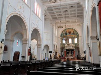 一周的工作结束后去教堂散散心真的很不错,卸下铠甲