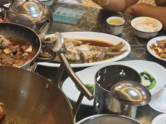 -老唐三下锅 ·张家界地标美食(溪布街店)