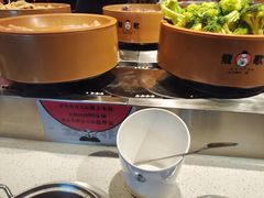 -龍歌自助小火锅(市北和达中心城店)