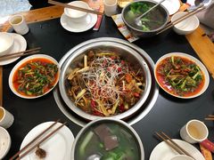 -弓虽昌焖烧鸡(大竹林店)