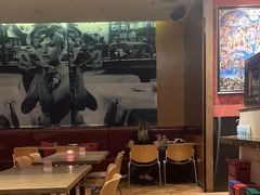 -安妮意大利餐厅(世贸天阶店)