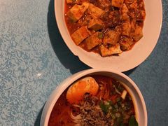 -张氏宽窄巷成都菜(澳德乐店)