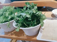-焯牛潮汕牛肉火锅(云峰街创始店)