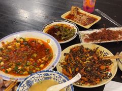 -醉八仙热酒馆(渝中店)