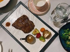 -哈布斯扒房(华发商都店)