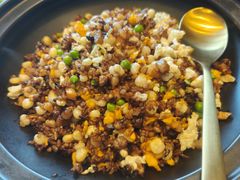 雪花牛肉萝卜干杂粮炒饭-福玺荟(外滩罗斯福店)