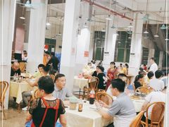 大堂-标记美食新鲜猪杂(兴南大道店)