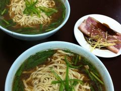 -镇南锅盖面馆(解放路店)