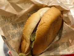 -麦当劳(轻轨曹杨路店)