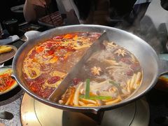 鸭血无限续-湊湊火锅·茶憩(新中关购物中心店)