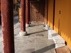-龙华寺