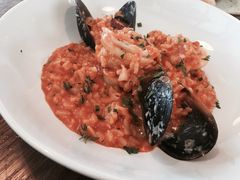 -ROAST coffee & eatery