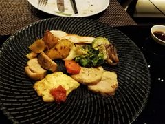 -唐拉雅秀酒店-西锦汇空中BBQ·思创餐厅