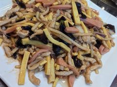 -宾朋海鲜饭庄(兴海路店)