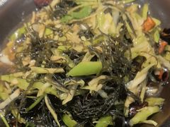 -鑫渔港海鲜本地菜·山海关浑锅(东戴河店)