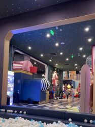 -MELAND CLUB亲子乐园·派对·餐厅(北京芳圆里ID MALL店)
