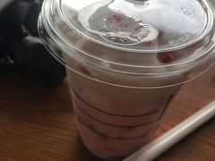 -星巴克臻选(深圳龙华红山天虹店)