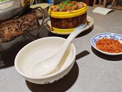 -肖四女乐山跷脚牛肉(江北星街坊店)