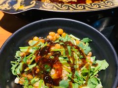 -三道苗苗鱼·美蛙黄辣丁(八里店)