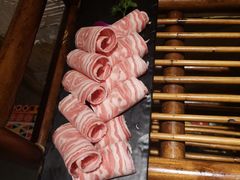 新西兰羊肉片-老牌坊云南鱼豆花火锅(爱建店)