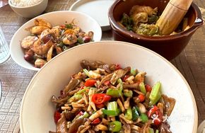 Stir-Fried Green Beans with Smoked Pork Intestines