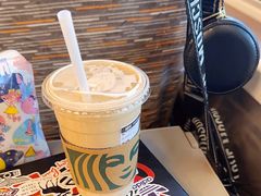 -星巴克(上海虹桥站2A检票口)