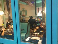 门面-烤路里·韩国品质自助烤肉(石路天虹4号店)
