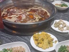 -老船舫·现做活鲜鱼馆(东郊记忆店)