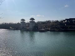 -茅山东方盐湖城景区