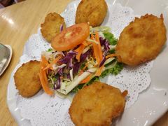-J Daeng Seafood