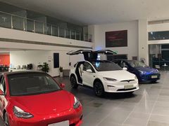 -TESLA 特斯拉(北京南四环中路特斯拉中心)