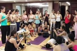 -LU YOGA（露瑜伽）专业瑜伽馆