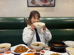 -本粥&拌饭cafe(欧亚新生活店)