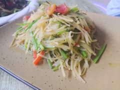-萨宁音登锡伯风味餐厅(一楼店)