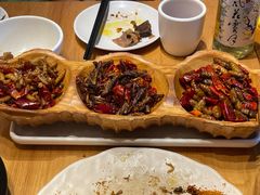 -隔壁老王·家常云南菜(花巷店)