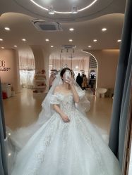 -Color卡诺婚纱礼服馆(南京严选店)