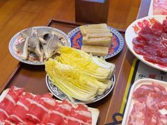 -沸炉重庆老火锅(军事博物馆店)
