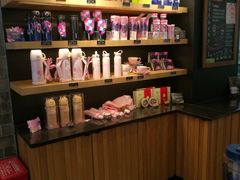 -星巴克(上海汇锦里店)