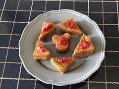-红樱桃月嫂育婴师(徐汇总店)