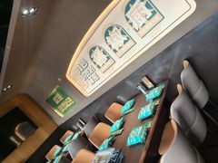 -曼听小寨海鲜烧烤·大连辣炒大王(盖州街店)